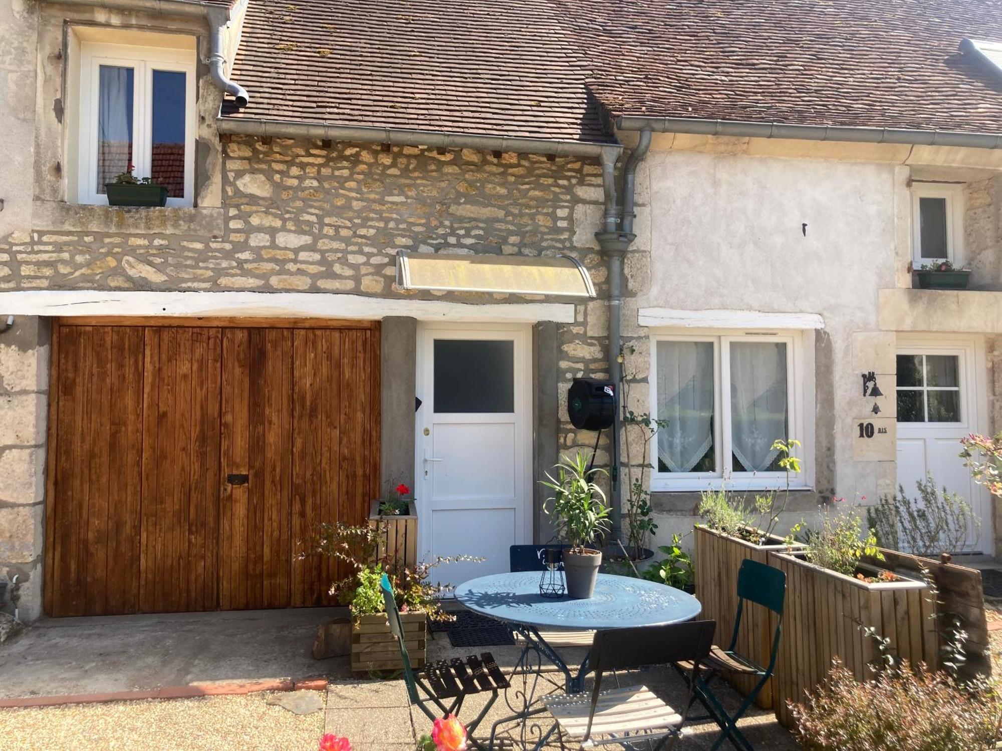 Villa Logis Cote Cour Varennes-les-Narcy Esterno foto